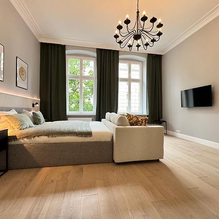 Old Town Twenty Three Apartament Познань Экстерьер фото